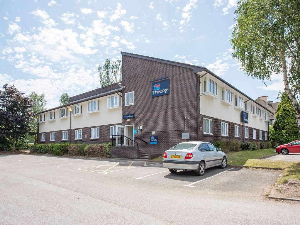 Travelodge Chester Warrington Road 外观 照片
