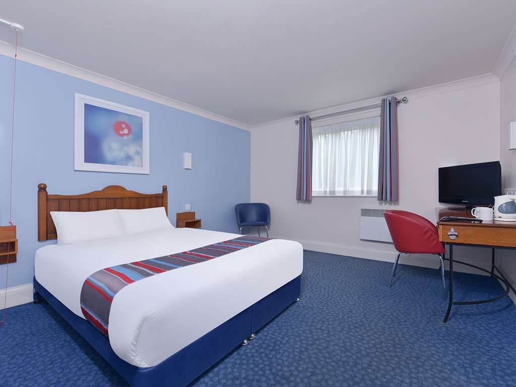 Travelodge Chester Warrington Road 客房 照片